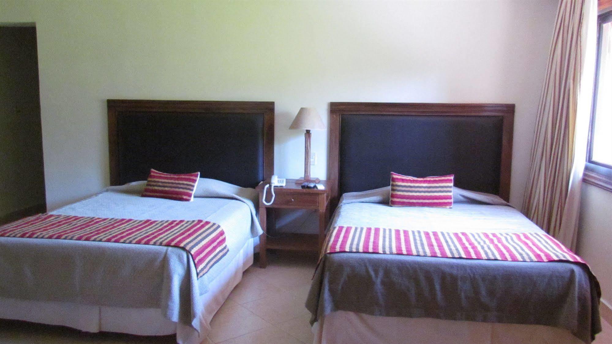 Terrazas Del Sol Apart-Hotel Lambare Buitenkant foto